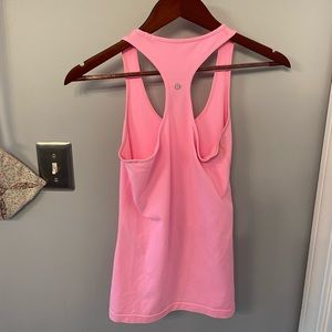 Lululemon tank top